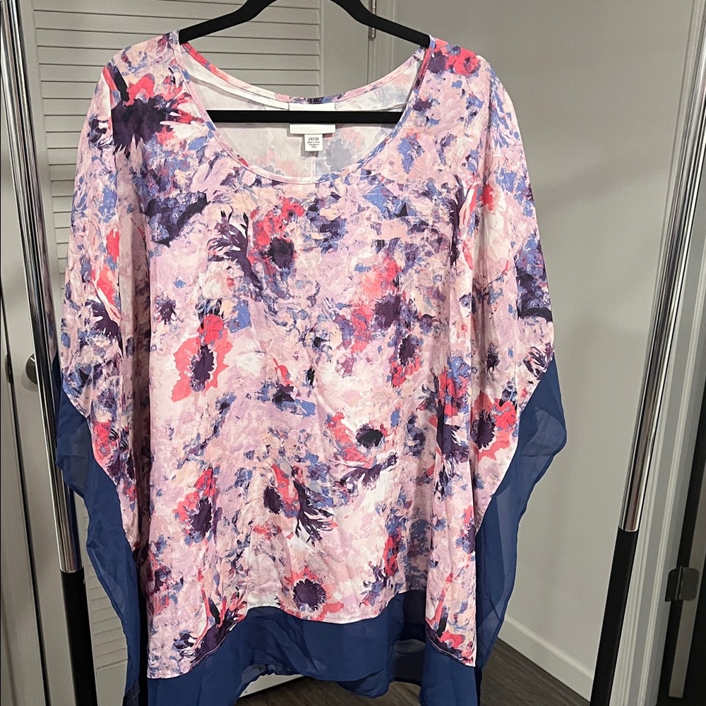 Ava & Viv Pink Floral Dolman Top with Navy Hem